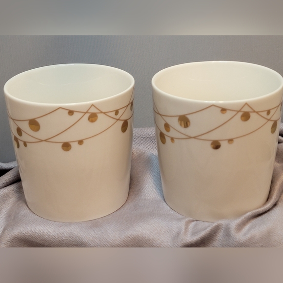 Pair of Starbucks Christmas Coffee Mug New Bone China Porcelaine Anglaise Neuve - Picture 4 of 6